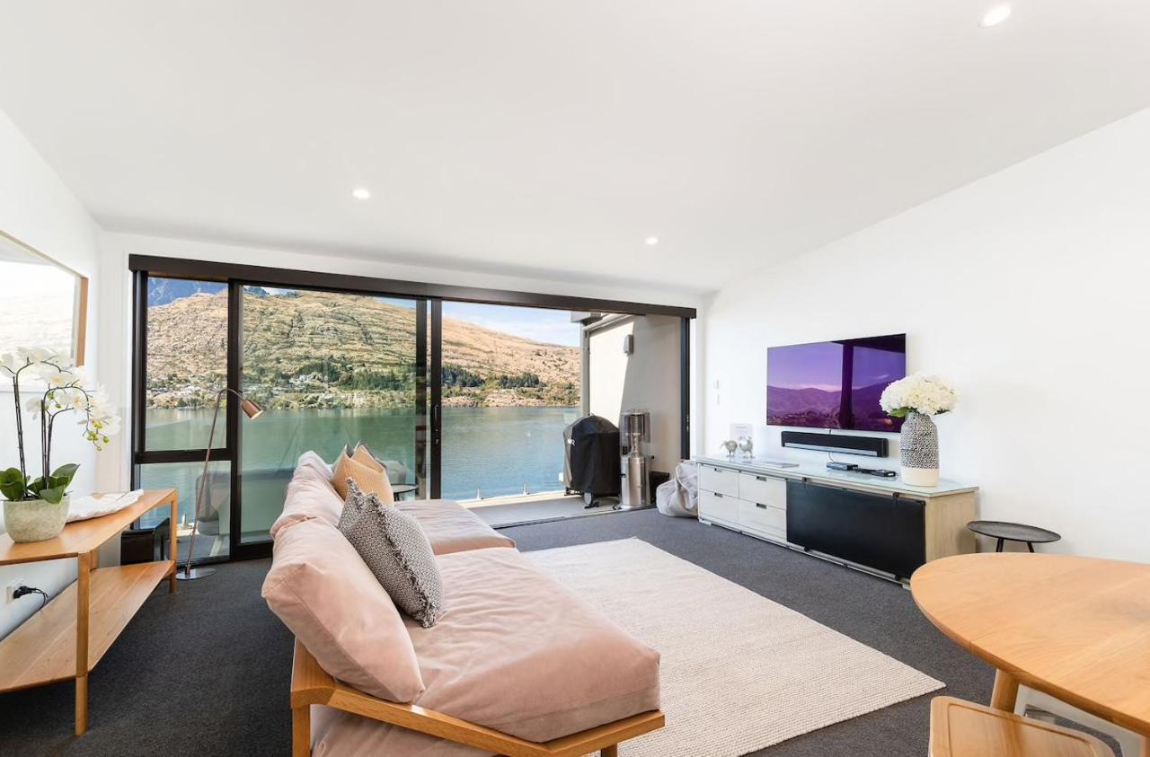 'Lakelife' Lake Front Apartment Queenstown Dış mekan fotoğraf